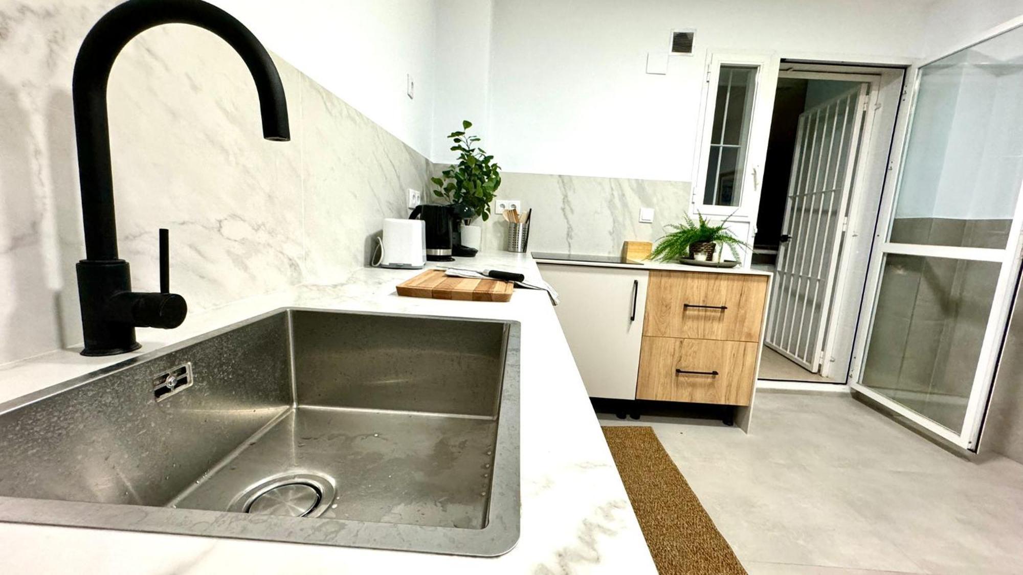 Carihuela Playa Nidos 1 Appartement *