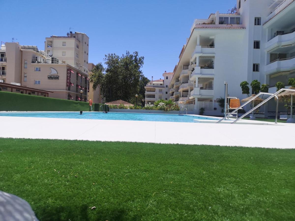 Carihuela Playa Nidos 1 * Torremolinos